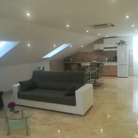 Apartman Daria 트로기르