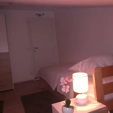 아파트 Apartman Daria