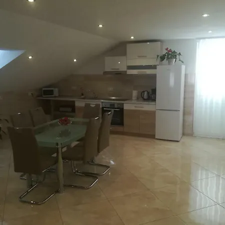 Daria Apartment